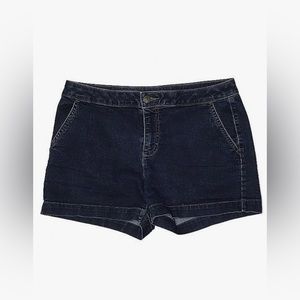 Jennifer Lopez Dark Wash Denim Shorts, Size 14, NWT